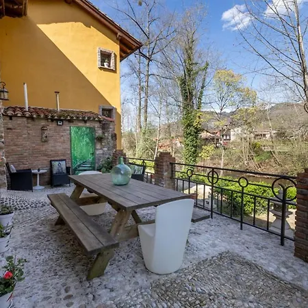Floreu De Remis Casa Gospodarstwo wiejskie Soto De Cangas
